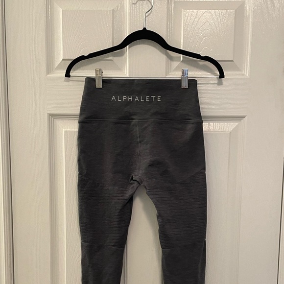 Alphalete leggings - Picture 3 of 4